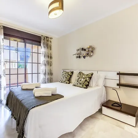 Vb Torrequebrada Golf & 2br Apartment