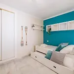 Vb Torrequebrada Golf & 2br 贝纳尔马德纳